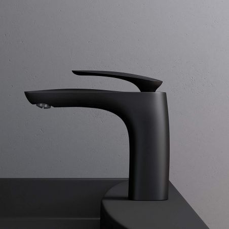 Waschbeckenarmatur EGO-Brandi Black Low, Waschbeckenmontage, Mattschwarz, mit Perlator, außergewöhnliches Design