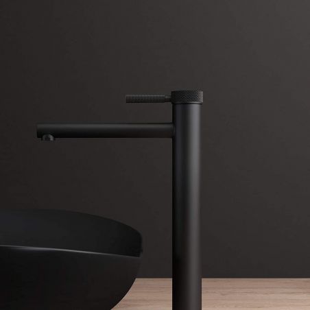 Waschbeckenarmatur EGO-Tiona Black High, Aufsatzmontage, Mattschwarz, mit Perlator, außergewöhnliches Design Waschbeckenarmatur EGO-Tiona Black High, Aufsatzmontage, Mattschwarz, mit Perlator, außergewöhnliches Design