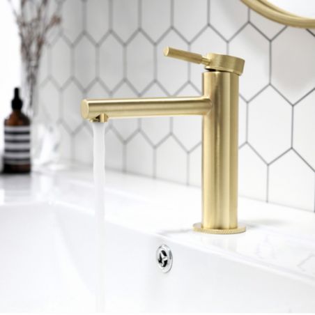 Waschbeckenarmatur Tiona, Mattgold, Höhe 18 cm, Waschbeckenmontage