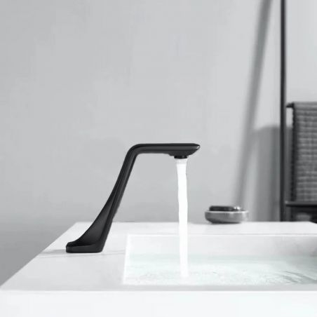Waschbeckenarmatur Pepe mit Sensor, Schwarz, Waschbeckenmontage, Batteriebetrieb