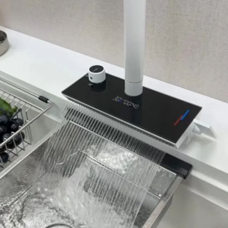 Küchenarmatur, hydroelektrisches Display mit Wasserfall, ausziehbare Brause, 3 Strahlarten, 360° schwenkbar, Mattweiß, Ingrid