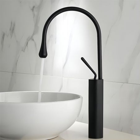 Waschbeckenarmatur Lost, Mattschwarz, Höhe 38 cm, mit Perlator, Aufsatzmontage