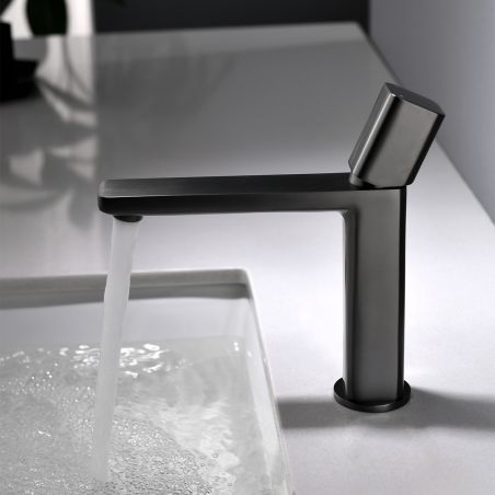 Waschbeckenarmatur Alano, Waschbeckenmontage, Mattschwarz, mit Neoperl-Perlator, außergewöhnliches Design