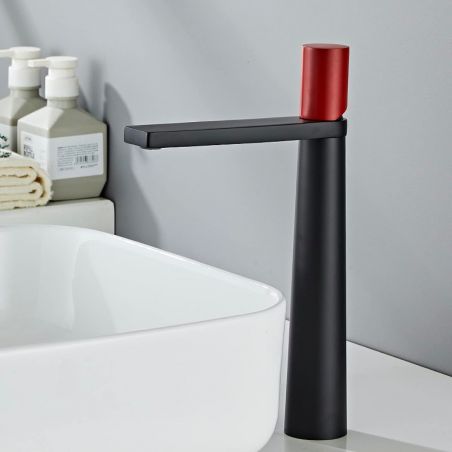 Waschbeckenarmatur Pilar, Mattschwarz, mit rotem Griff, Höhe 31,5 cm, Aufsatzmontage