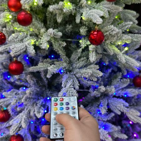 Künstlicher Weihnachtsbaum, beschneit, 3D-Zweige, RGB-LED mit 32 Modi, 250 cm, Fernbedienung, Metallständer, 4186 Zweige, Polar