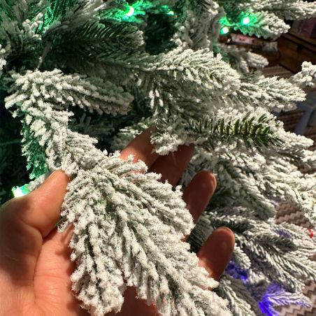Künstlicher Weihnachtsbaum, beschneit, 3D-Zweige, RGB-LED mit 32 Modi, 250 cm, Fernbedienung, Metallständer, 4186 Zweige, Polar