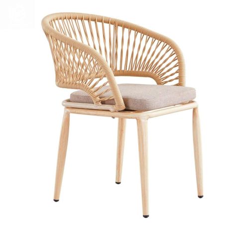 Möbelset für Garten oder Terrasse – Tisch und 4 Stühle, Aluminiumrahmen und Polyrattan-Geflecht, June