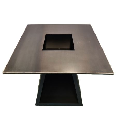 Holzgrill mit Gusseisenplatte, Holzlagerfach, 2 mm Cortenstahl, Maße: 100x100x90 cm, Schwarz, Rustico
