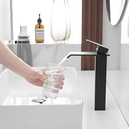 Waschtischarmatur, Wasserfall-Ausführung, Aufsatzmontage, Mattschwarz, Avira