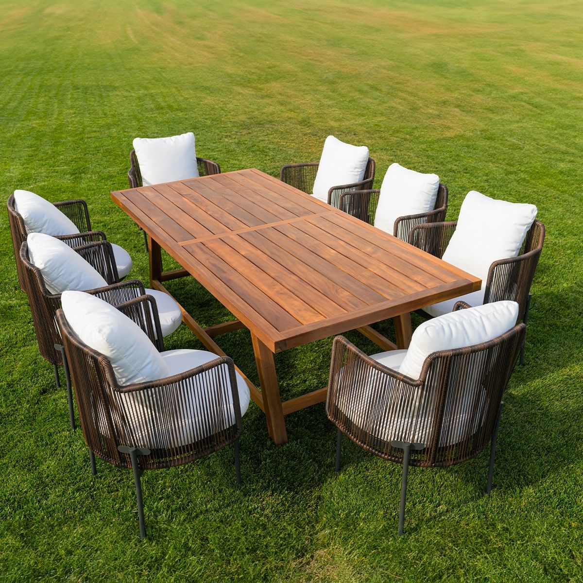 Set mobilier terasa gradina, masa si 8 scaune, cadru aluminiu poliratan, lemn masiv de Tec, Tess